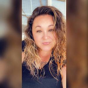 Meet your Posher, Deanna